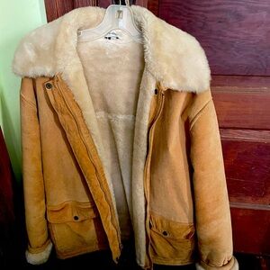 Women’s leather bomber jacket